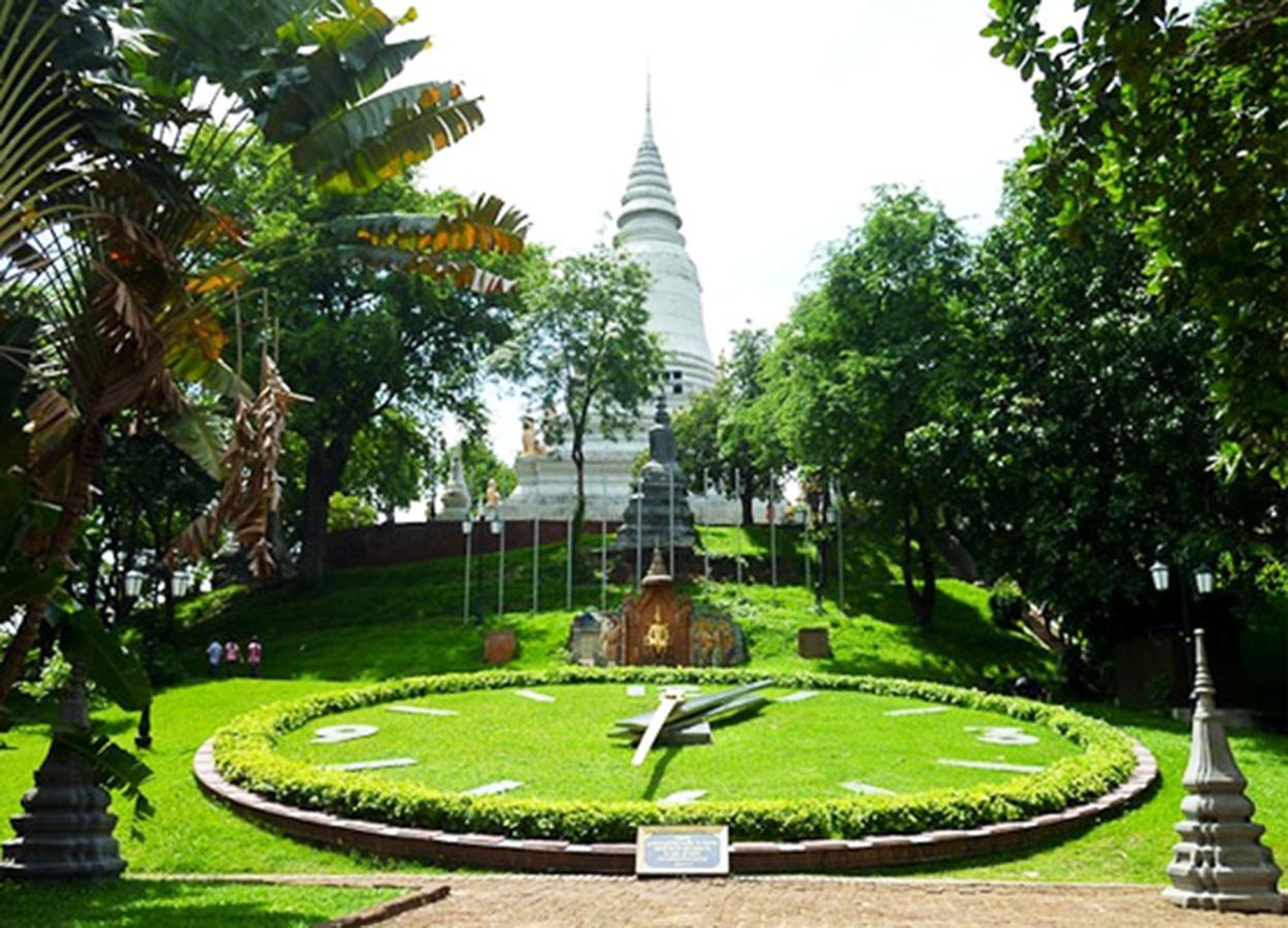 Tonle Khmer Guesthouse And Sky Bar Phnompen Kültér fotó